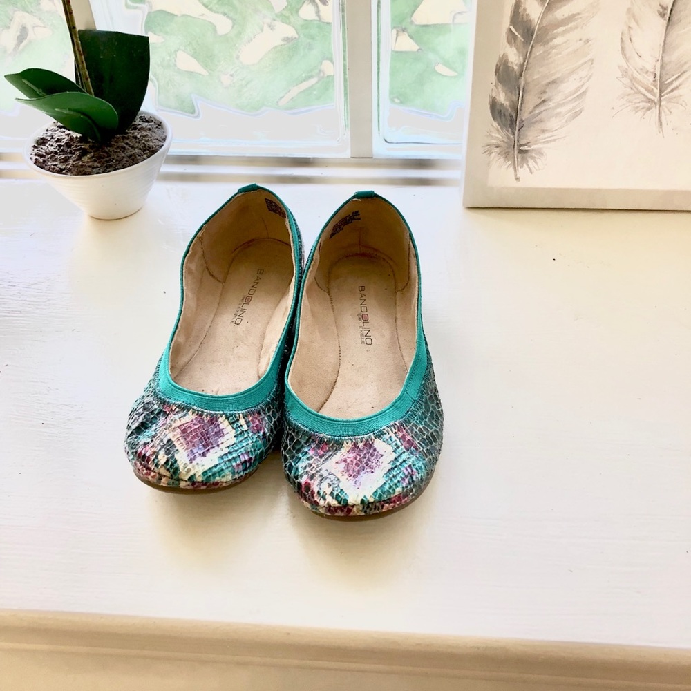 Multi color flats